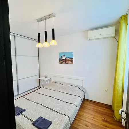 Apartment Tuthon *